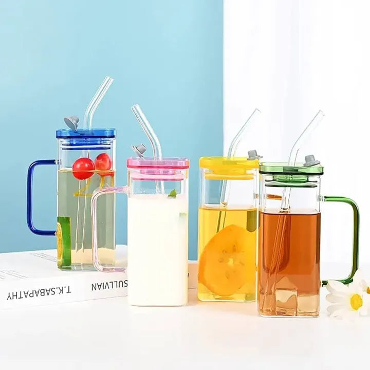 Square Glass Cups with Lids and Straws