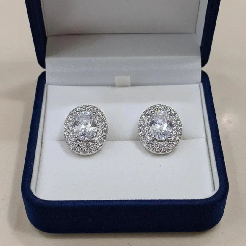 Zarcoon Trendy Stud Tops – Elegant Everyday Earrings