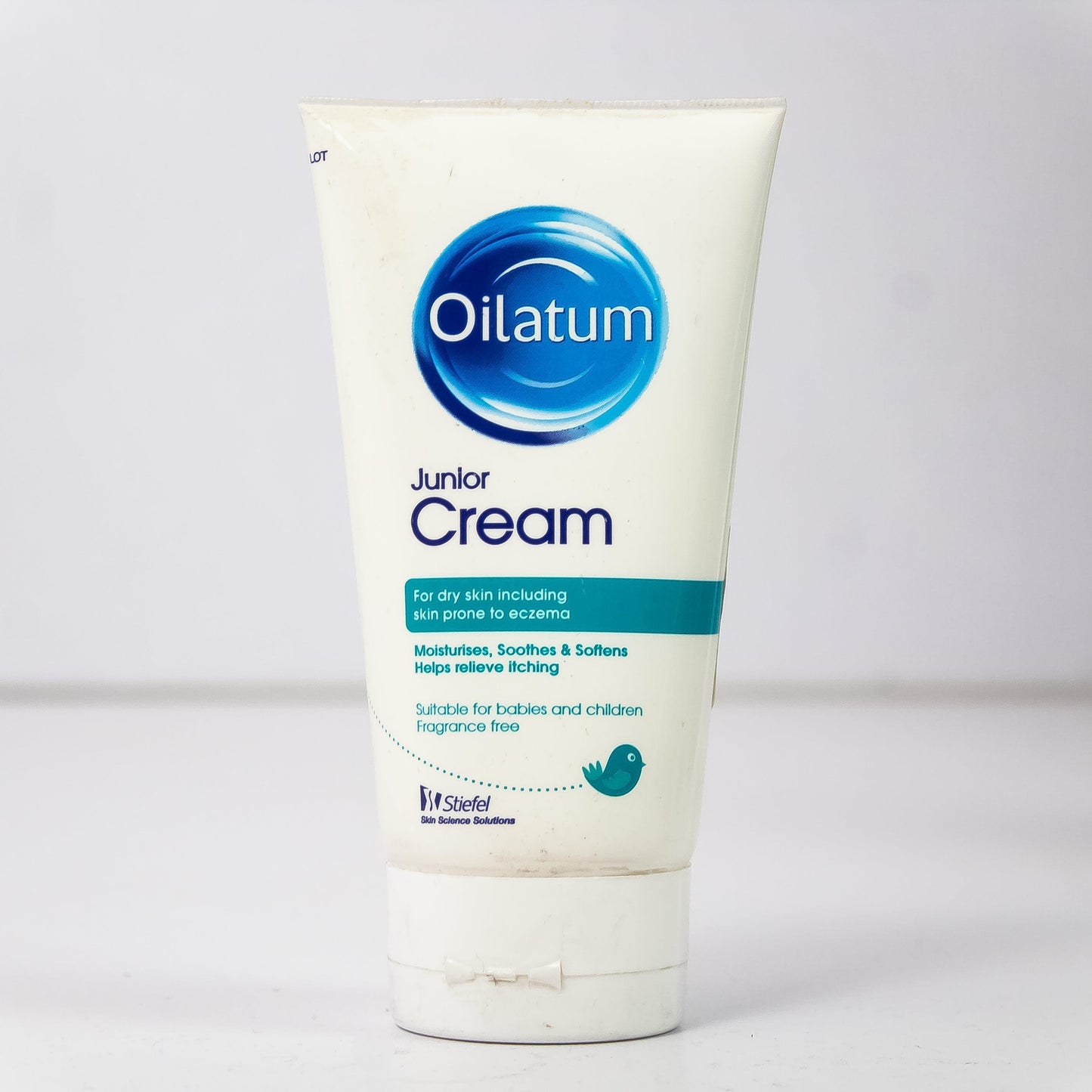 Oilatum Junior Moisturizing Cream UK | Premium Skincare & Beauty Products in Pakistan