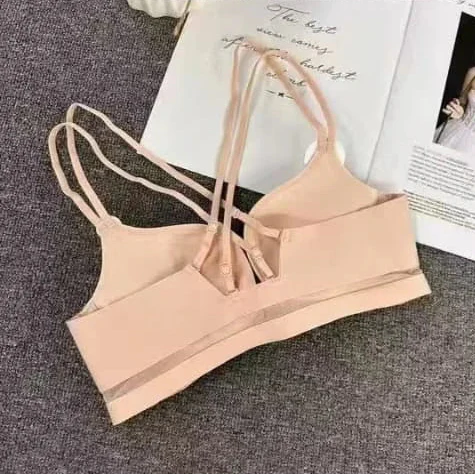 Elegant Lace Lingerie Ensemble – Romantic Edition