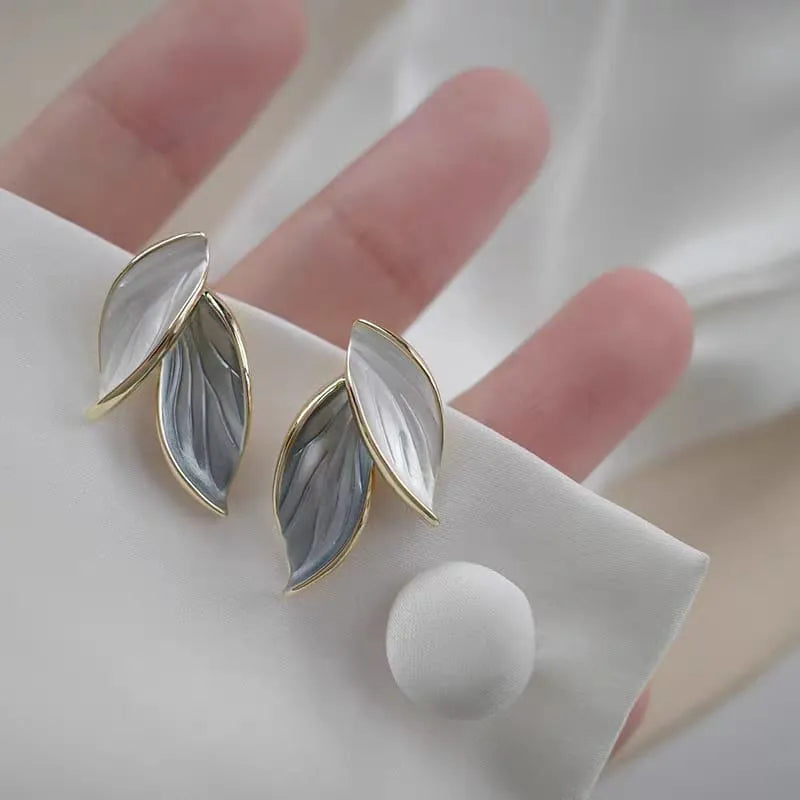 9 two 5 Most demanded  High quality Earring