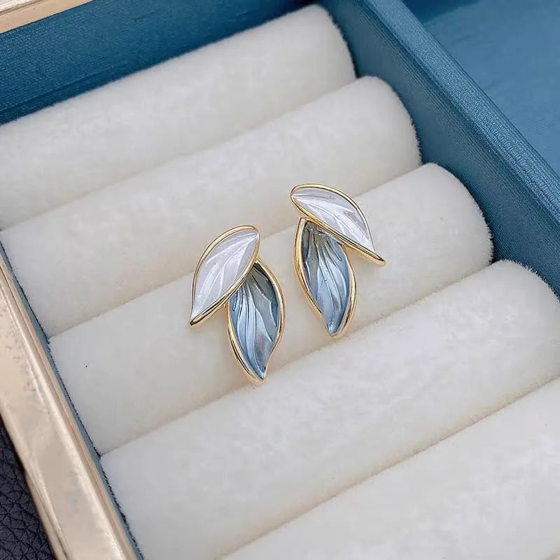 9 two 5 Most demanded  High quality Earring