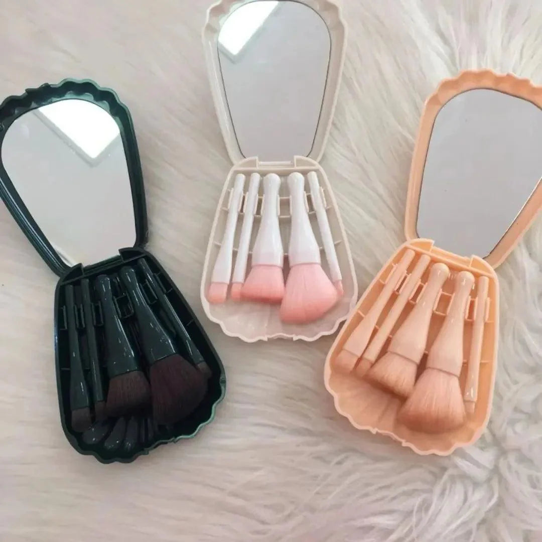 Shell Brushes Set - Random