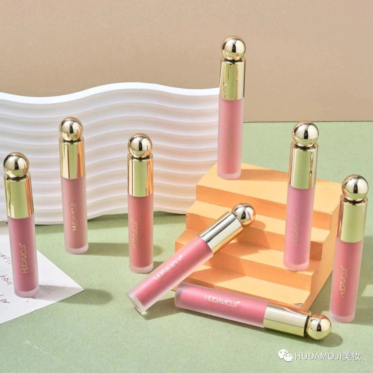 Huda Moji Liquid Blusher