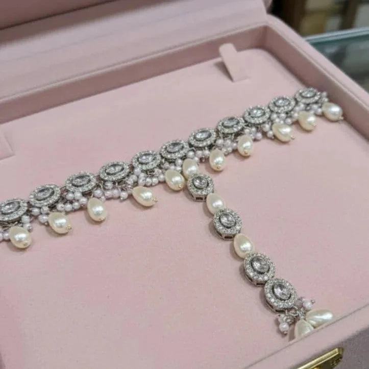 Royal Silver Pearl Matha Patti