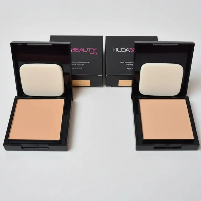 Huda Beauty Compact Powder with Puff