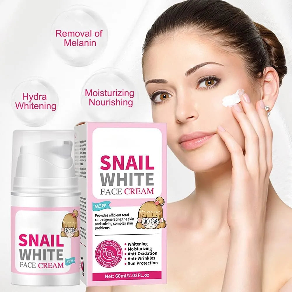 Disaar Snail Glowing Moisturizing Face Cream - 60ml
