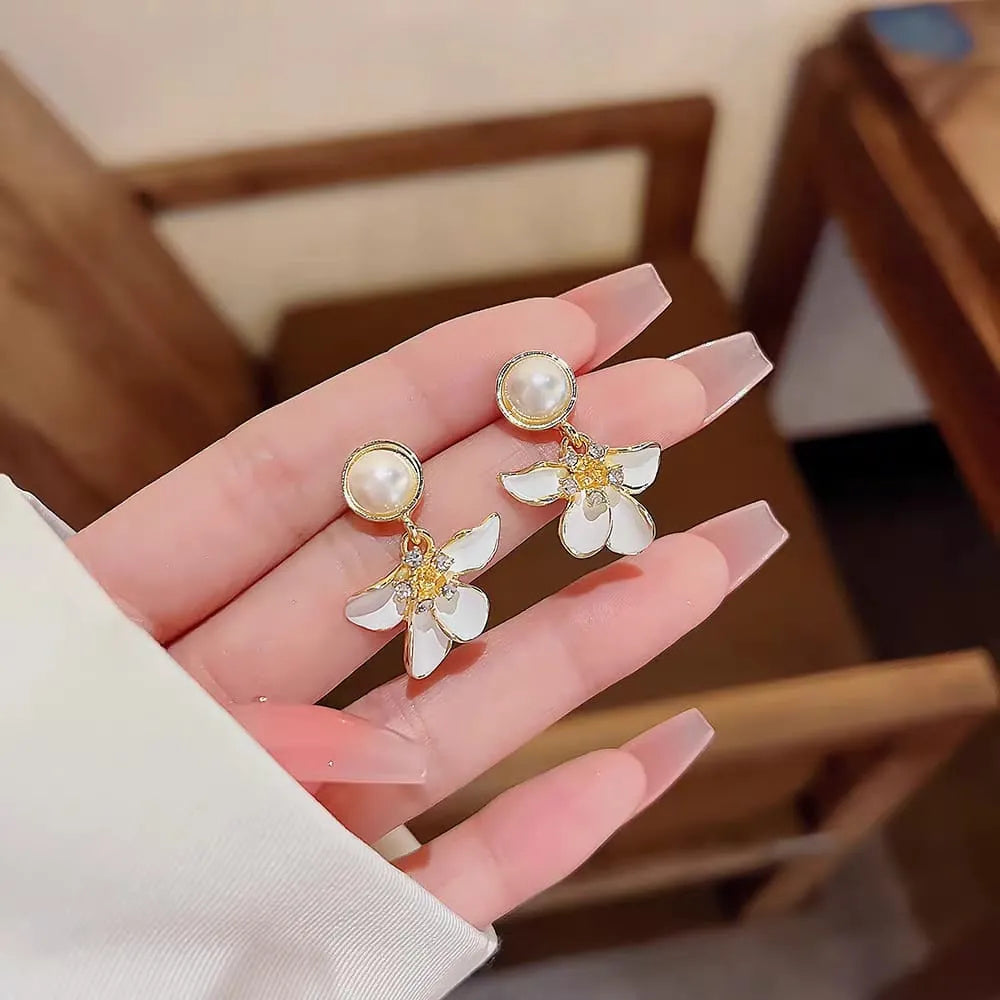 9 two 5 Most demanded  Flower Earring