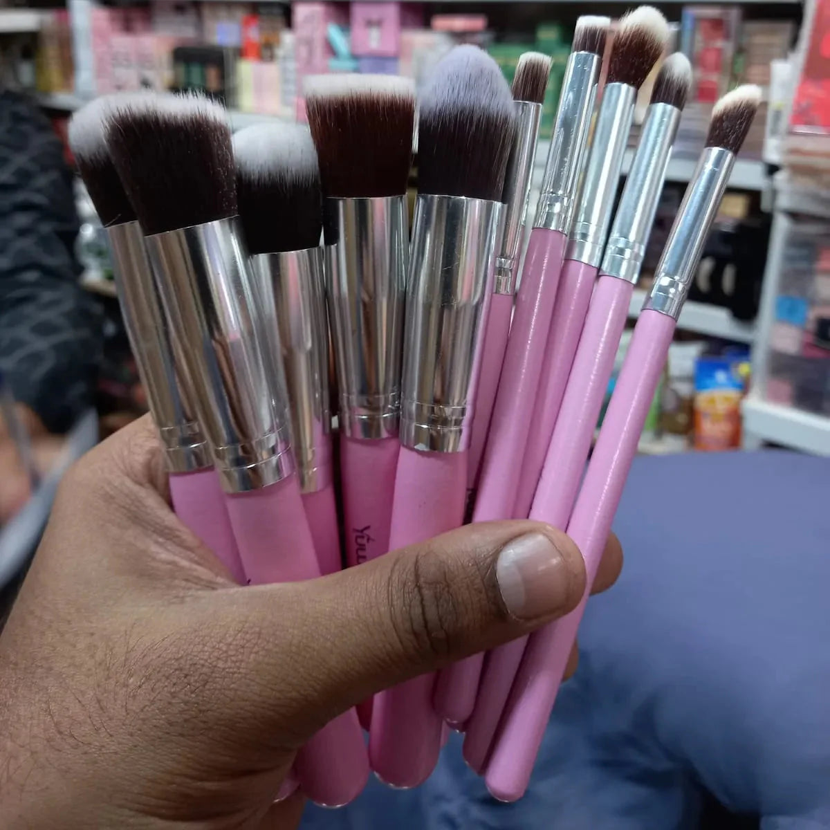 Yuwaku Makeup High Quality Brush - Pack Of 10