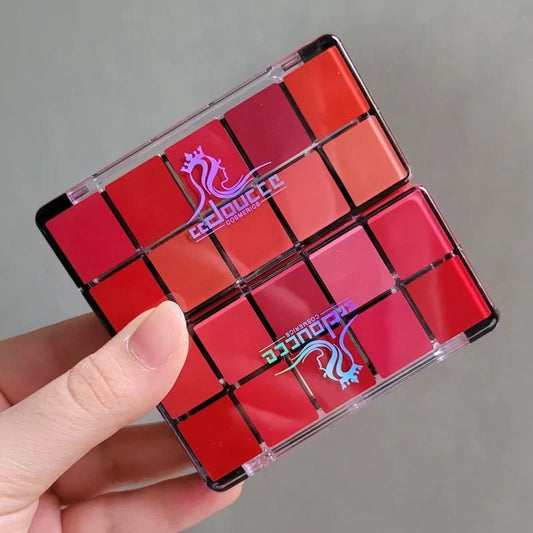 DOUCCC Matte Lipstick