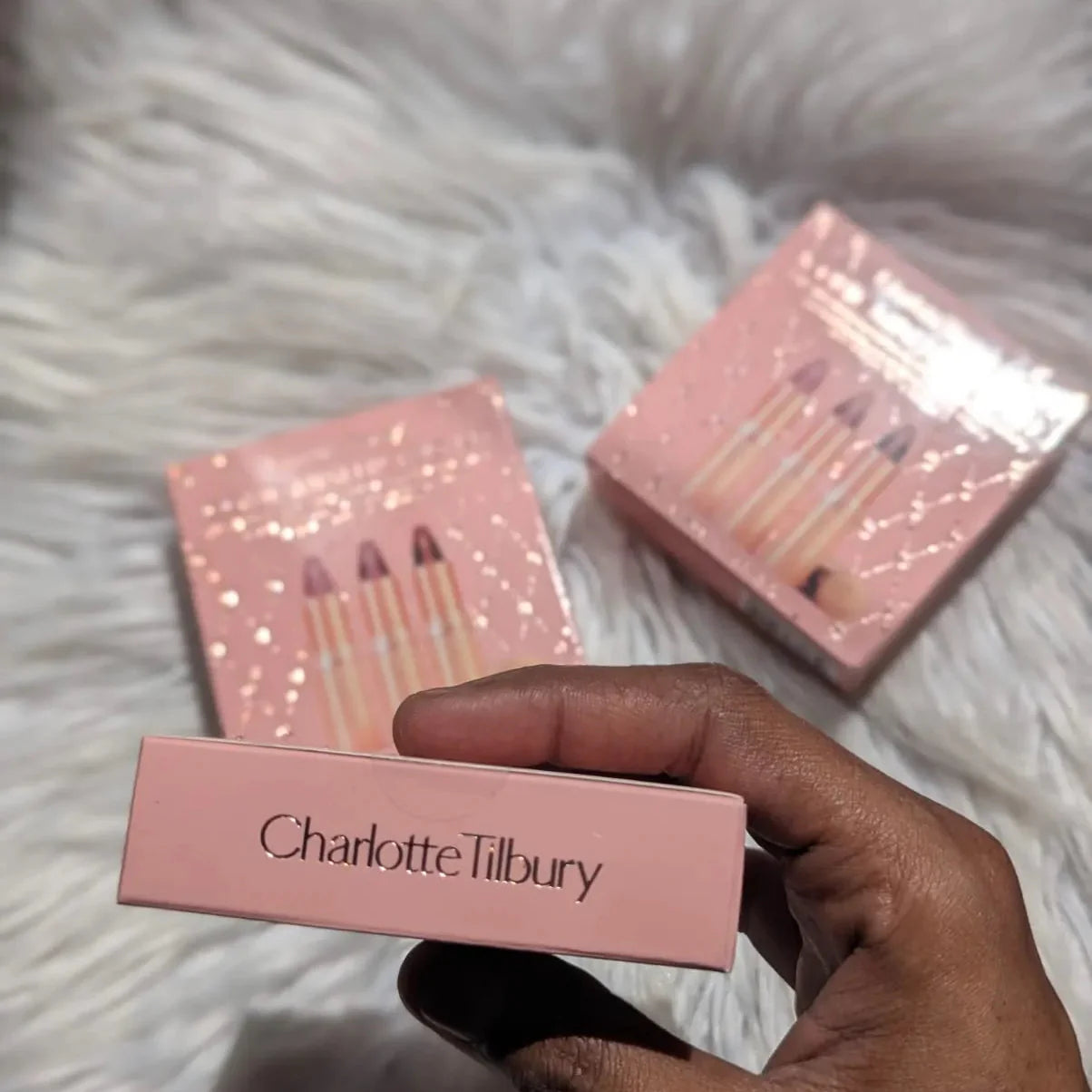 Charlotte Tilbury's  Iconic Mini Lip Trio Kit