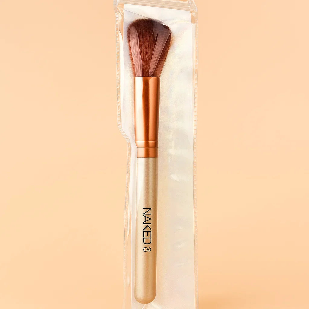 Blush-On Brushes – Perfect Precision for a Flawless Glow