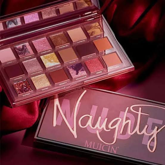 MUICIN - 18 Color Eyeshadow Palette