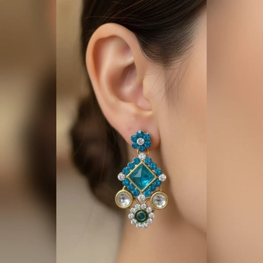 Elegant Kundan Earrings – Traditional Charm