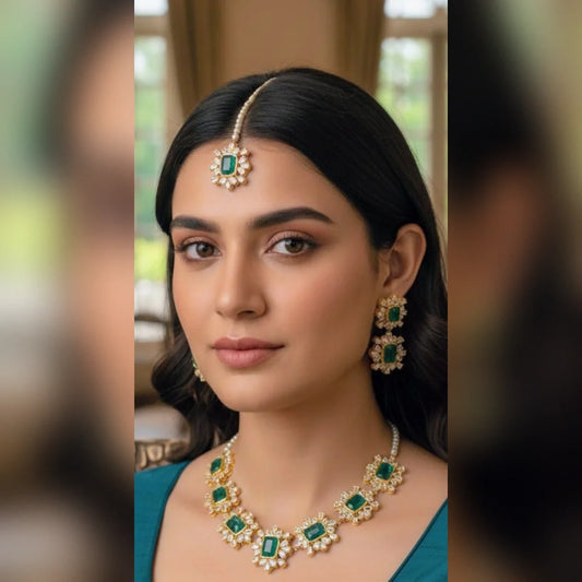Zircon Necklace Set – Elegant Sparkling Finish